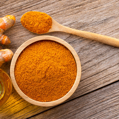 7 Benefits Of Turmeric For Your Skin & How To Use It